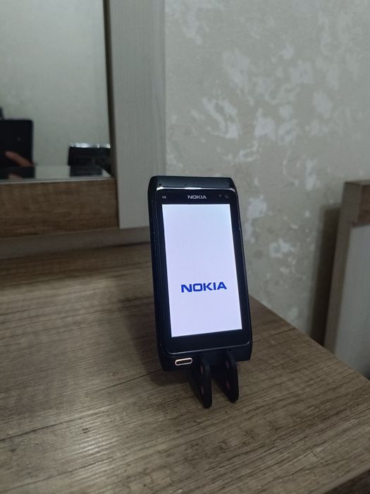 Nokia n8 + Док станция