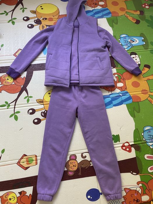 Женская спортивная тройка