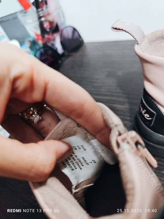 Ghete impermeabile H&M, 23