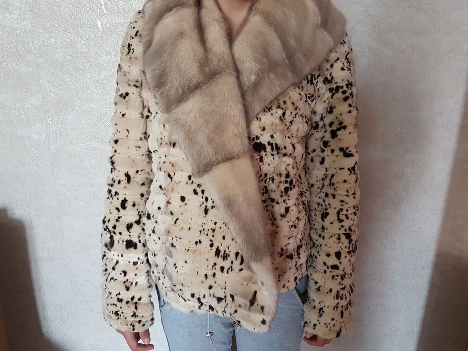 Продам шубу норковую.