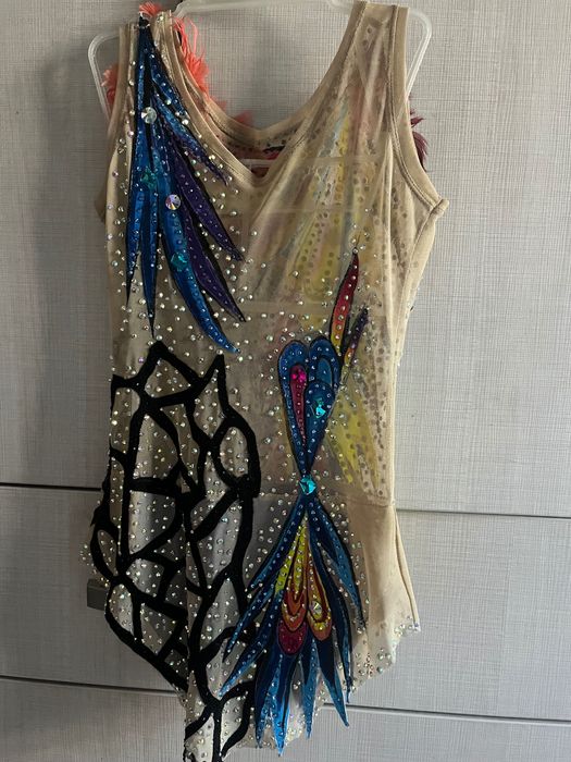 Трико за художествена гимнастика