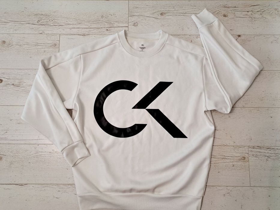 Calvin Klein -Ориг.ватирана блуза