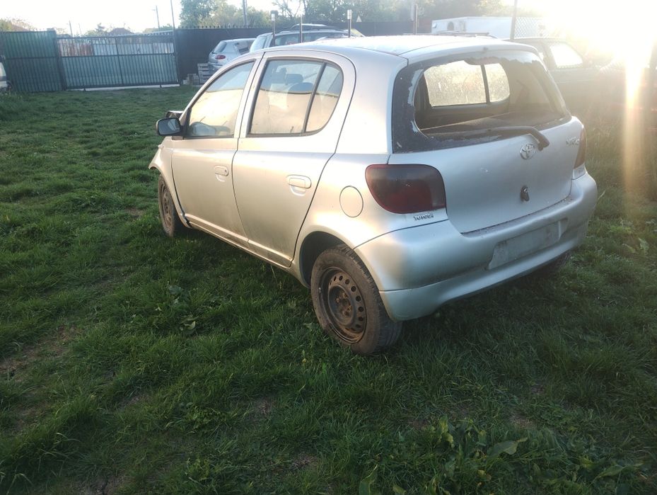 3 бр.Тойота Ярис D4D на части