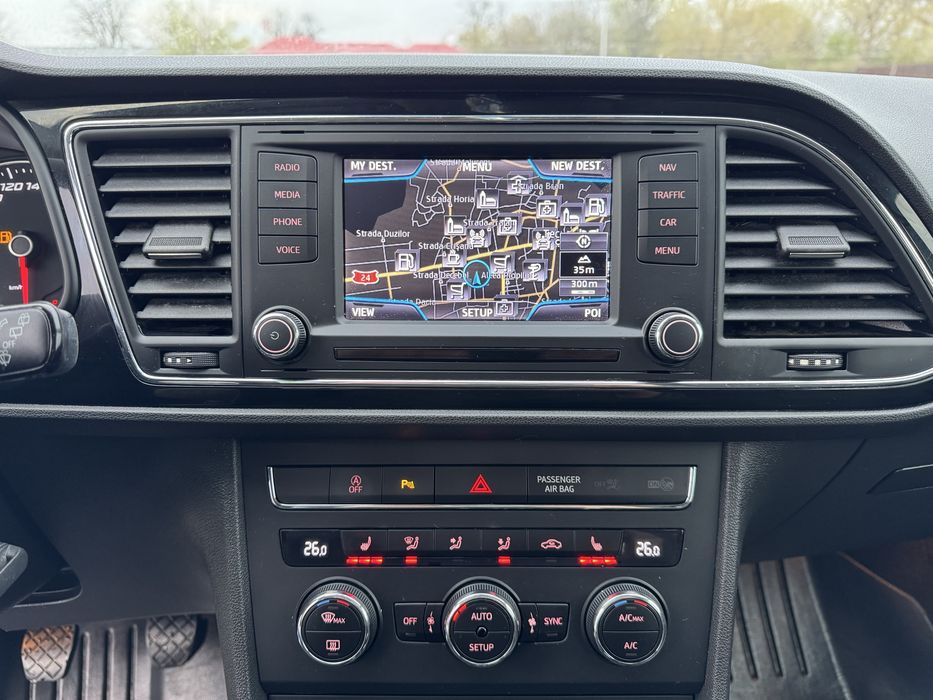 SEAT LEON AN2014 Nou Adus FULL LED Navi Jante Bixenon Impecabila