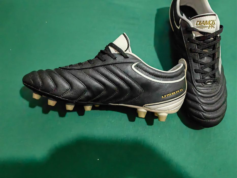 Футболни обувки Umbro