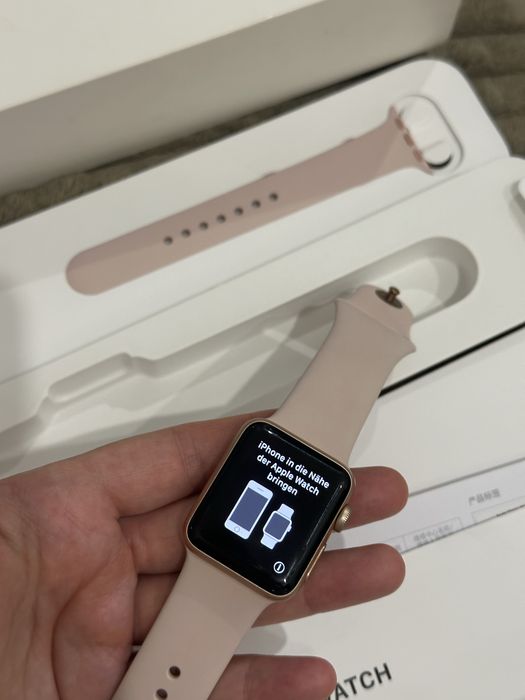 Продам часы  iwatch series 3