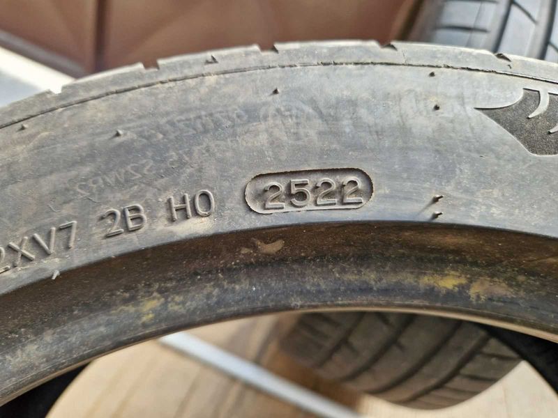 2 Hankook R18 215/45
летни гуми
DOT2522