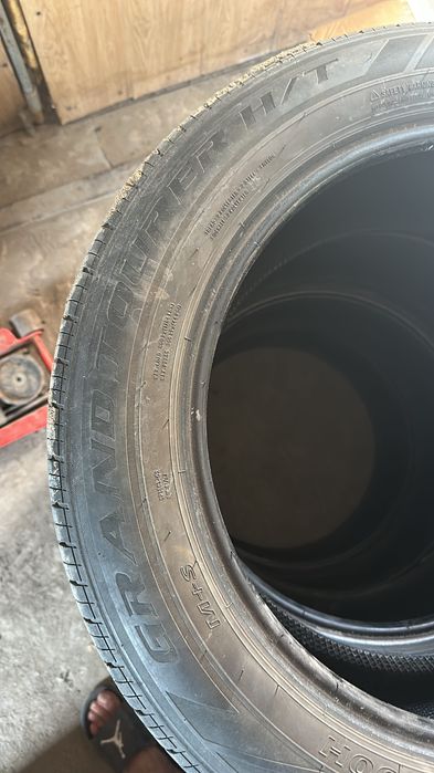 R18 225/60 Комплект летней резины