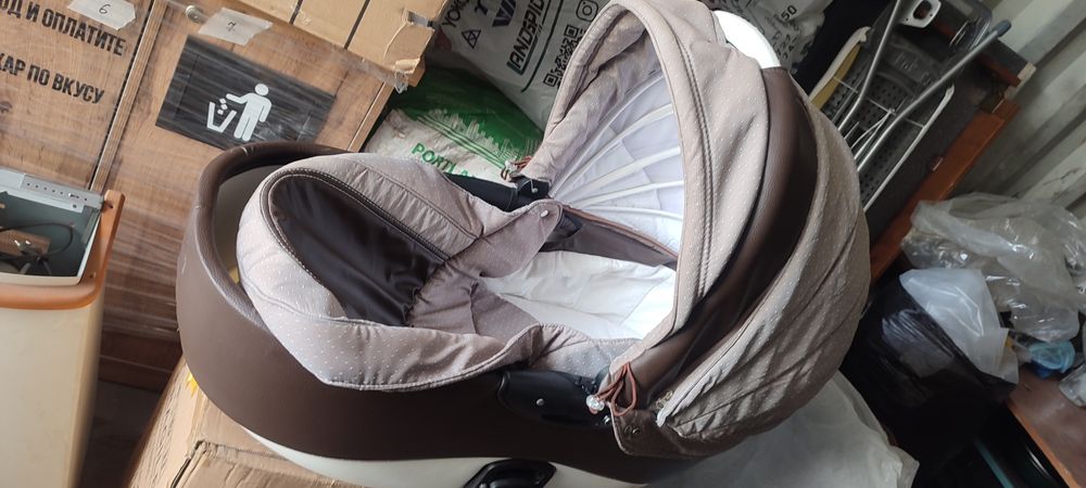 Продам детскую коляску