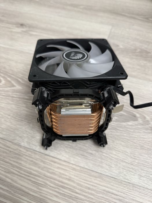 Продам кулер для процессора 1700 сокет