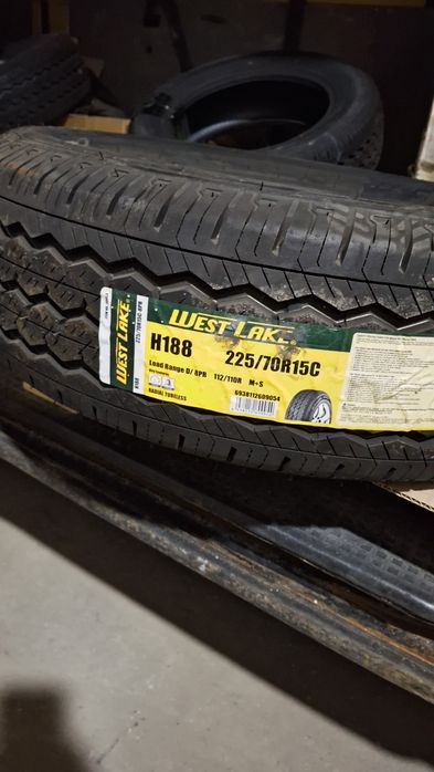 Продам один балон 225/70 r15c