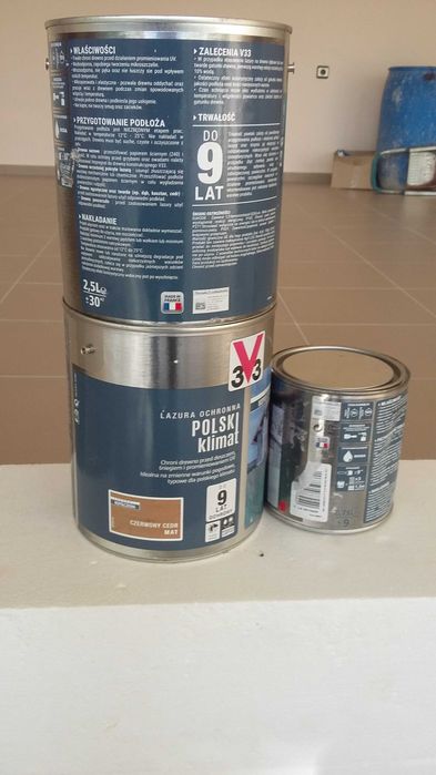 боя-грунд за дърво за 3-те котии, 65лв.