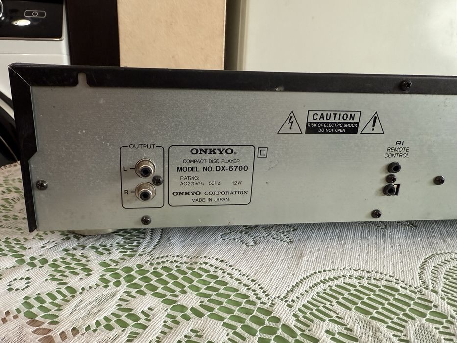 Onkyo DX-6700 CD player