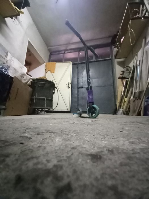 Продавам тротинетка за трикове (Envy One S3 Pro)