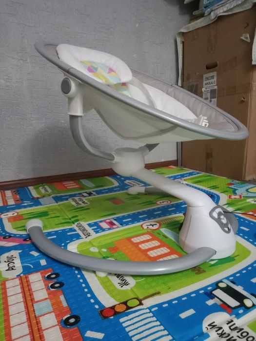 Шезлонг детский.