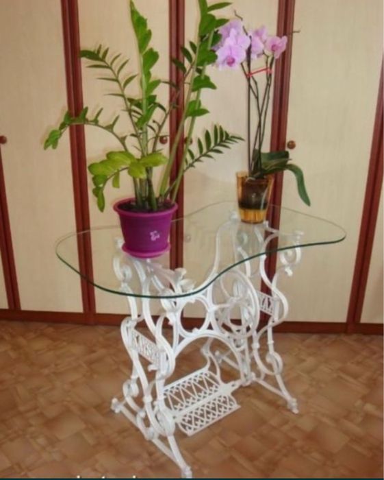 Продам станину от швейной машины.