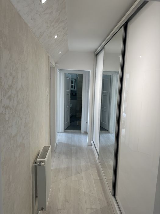 Vand apartament 3 camere centru in spate la Mc Donald’s