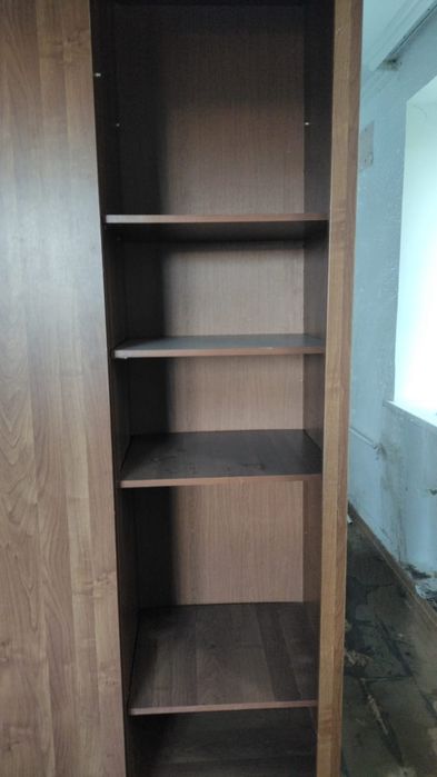Продается шкаф для одежды