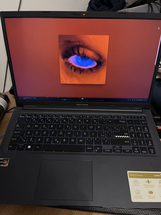 Vand laptop urgent