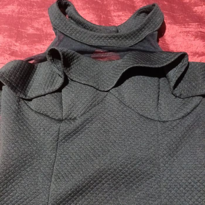 Рокли и официални блузи