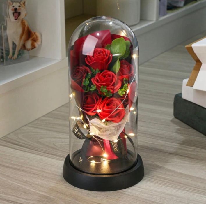 Trandafiri criogenati cu luminitie