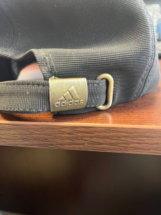 Мъжка шапка Adidas