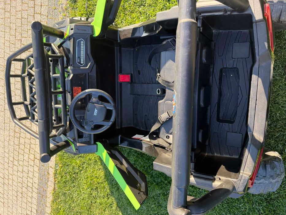 Електрическа количка Beneo Motors UTV