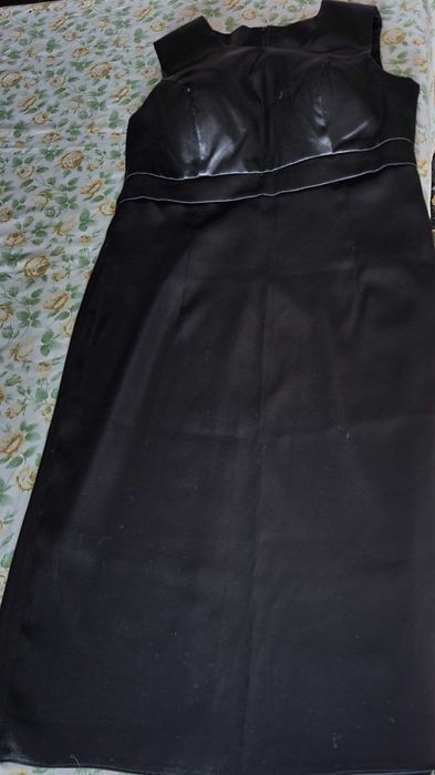 Sacou damă 150lei, rochie tafta neagră 250lei