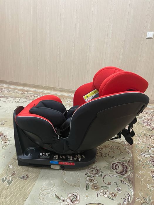 Автокресло новое