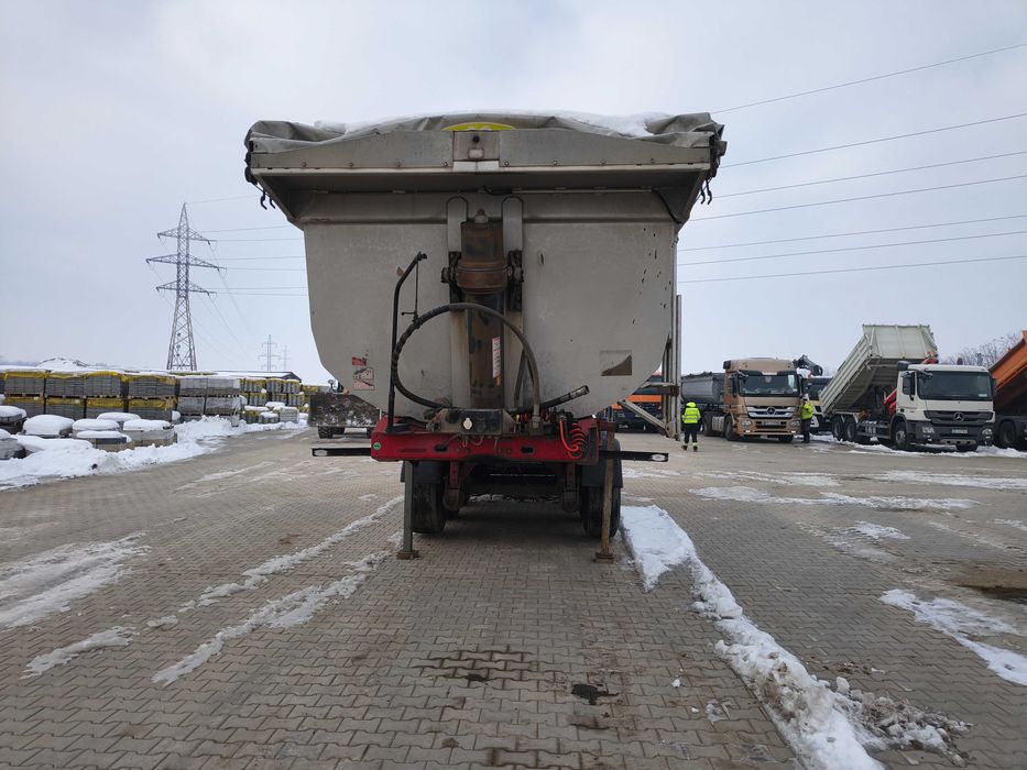 Semiremorca Schwarzmuller