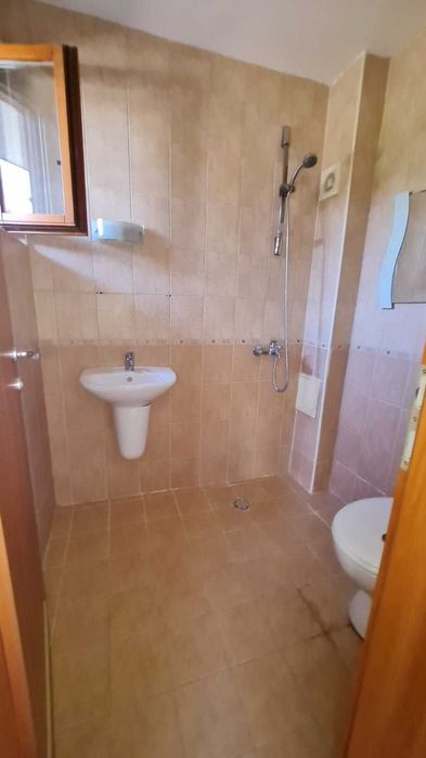 Продава се Тристаен апартамент в с. Кошарица, Област Бургас - 106 кв.м за 849 €/кв.м - Снимка #19