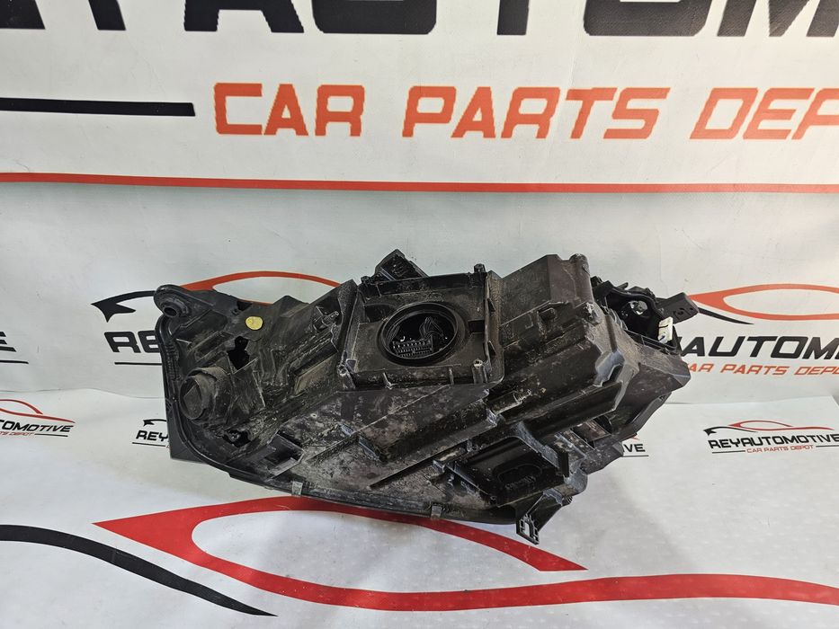 Far dreapta led Audi Q5 FY dupa 2017 cod 80A941036