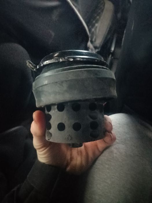 Подушка двигателя гольф 3