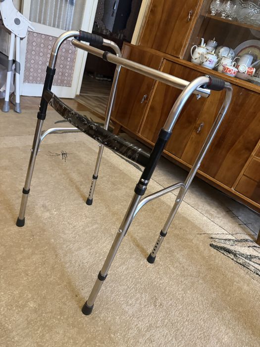 Ходунки для взрослых