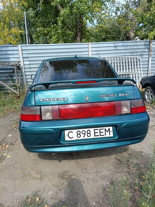 Продам ваз 2110 в одних руках