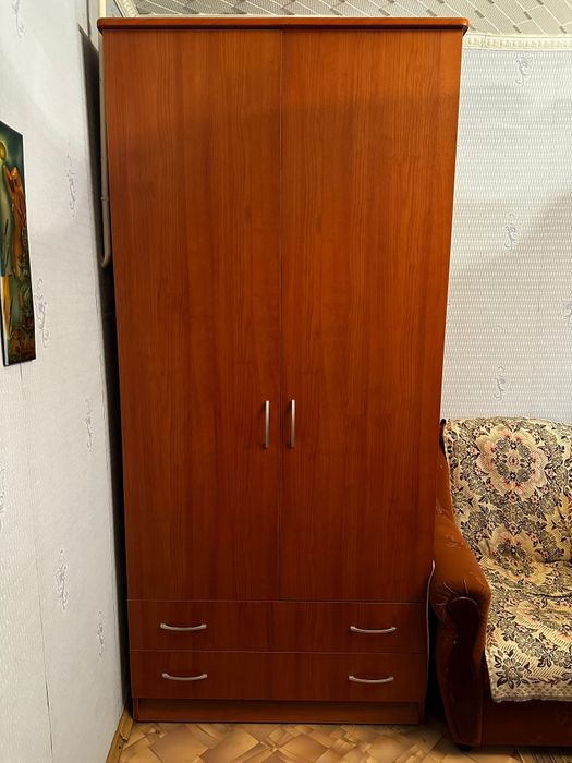 Продам мебель недоррго