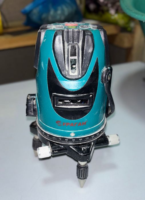 продам лазерный уровень