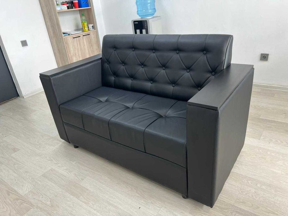 Продам диван 150/70/87см.