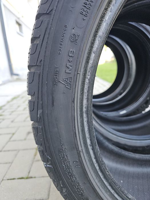 265/40 R20 XL M+S AO Goodyear UltraGrip Performance