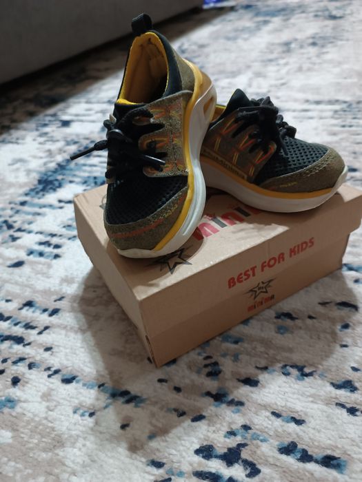 Кроссовки для мальчиков