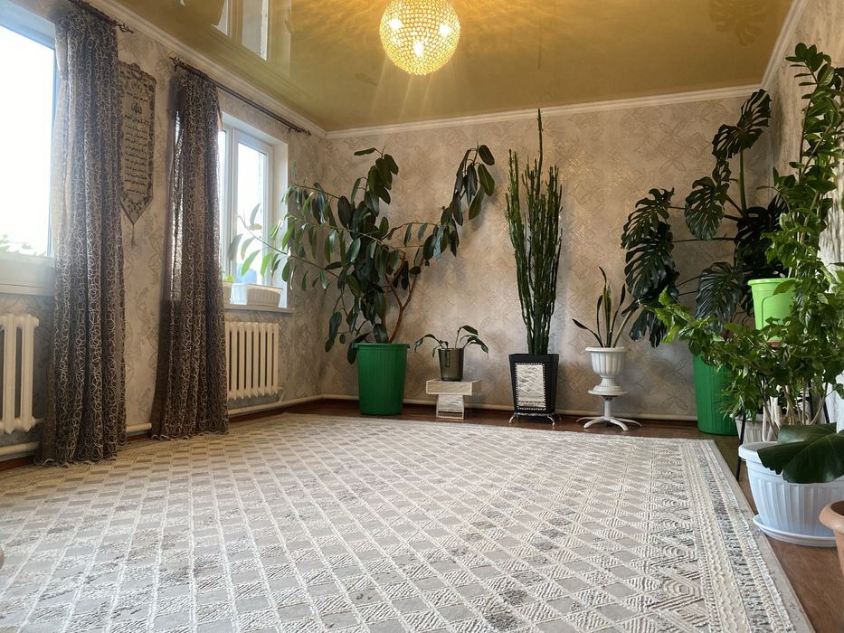 Дом со всеми условиями возле Грэсса