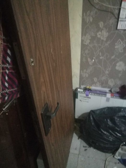 Метална врата без каса!