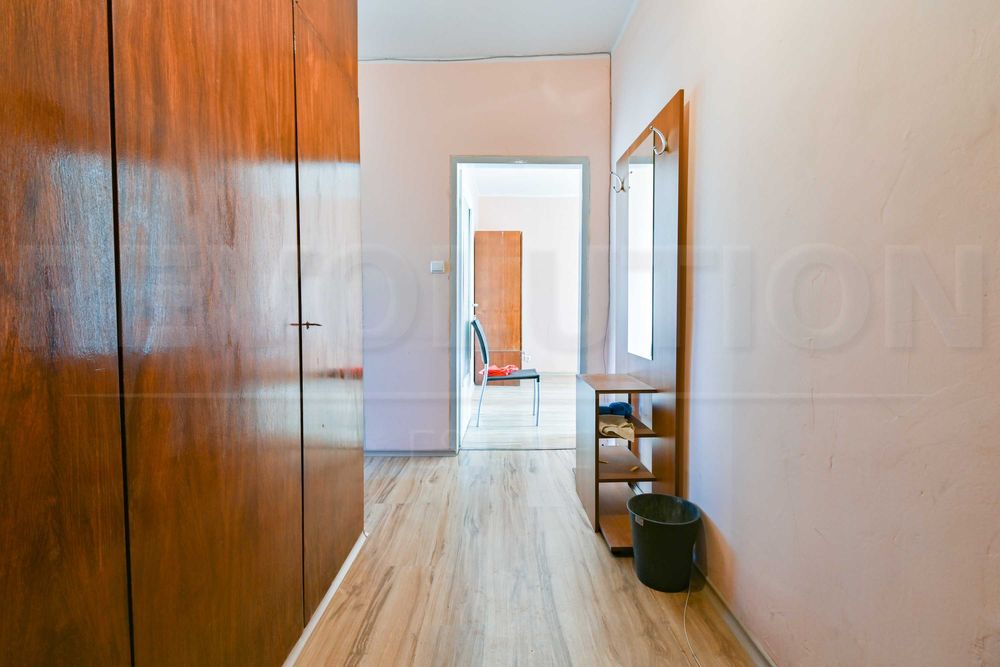 Продава се Двустаен апартамент в София, Фондови жилища - 68 кв.м за 2059 €/кв.м - Снимка #8