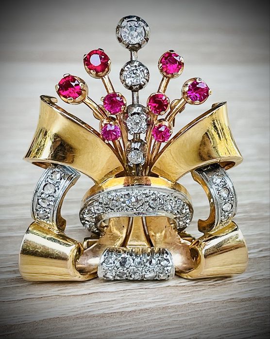 Broșă aur 18k Art Deco 1900, cu diamante si rubine.