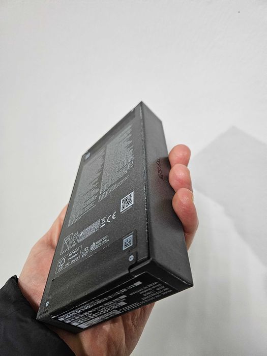 Samsung Galaxy S25 128 Gb nou la cutie Garantie.