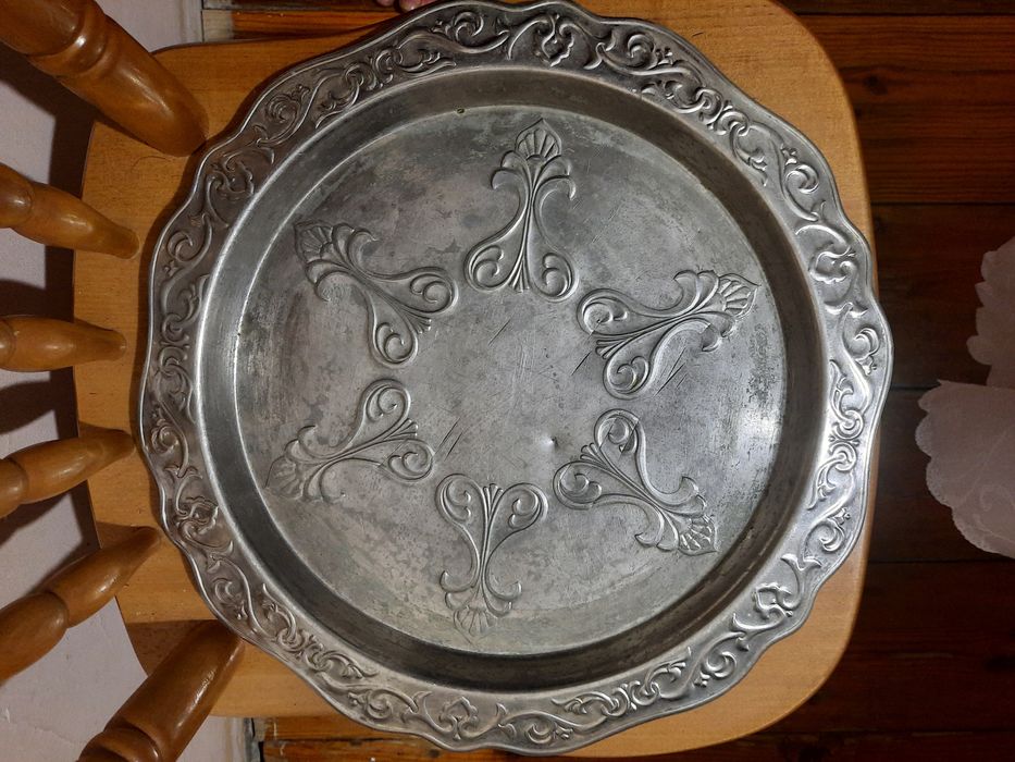 Подносы антиквариат