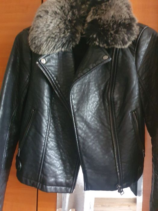 Geaca de piele matlasată