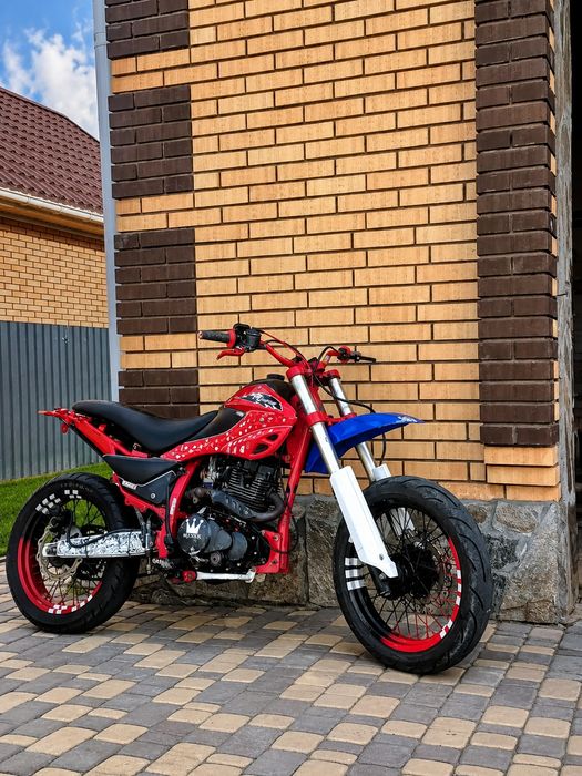 M1NSK CX250 supermoto