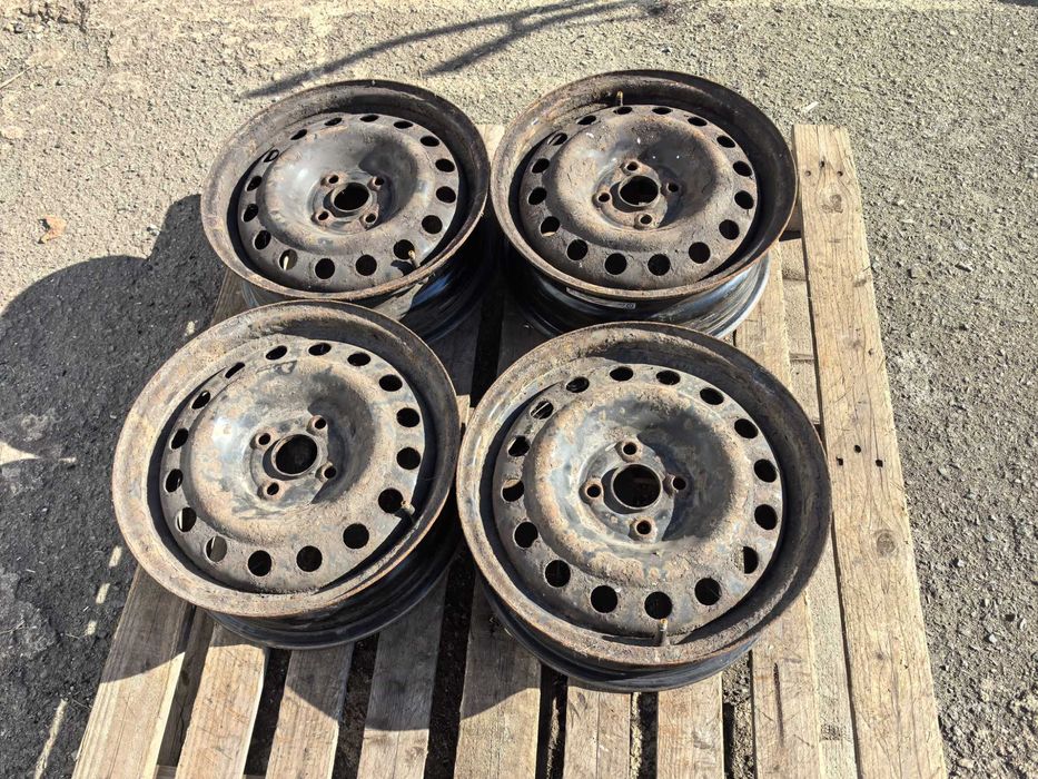 15 цола 4 х 100 мм ТОйота / КИЯ / Хюндай / Мазда / Сузуки - 5,5 Инча