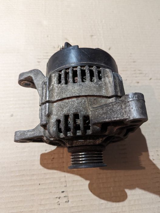 Skoda Fabia 6y 1.4 Скорости, картер, капак клапани, алтернатор, бобина